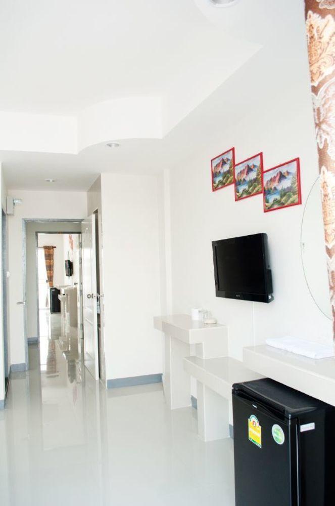 Sabai Sabai House Pattaya Motel Exterior photo